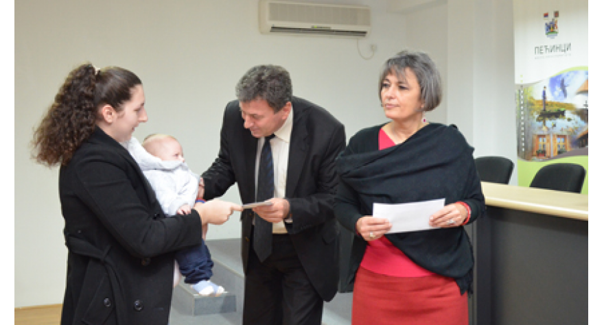 U 2014. uručen dodatak za 172 bebe